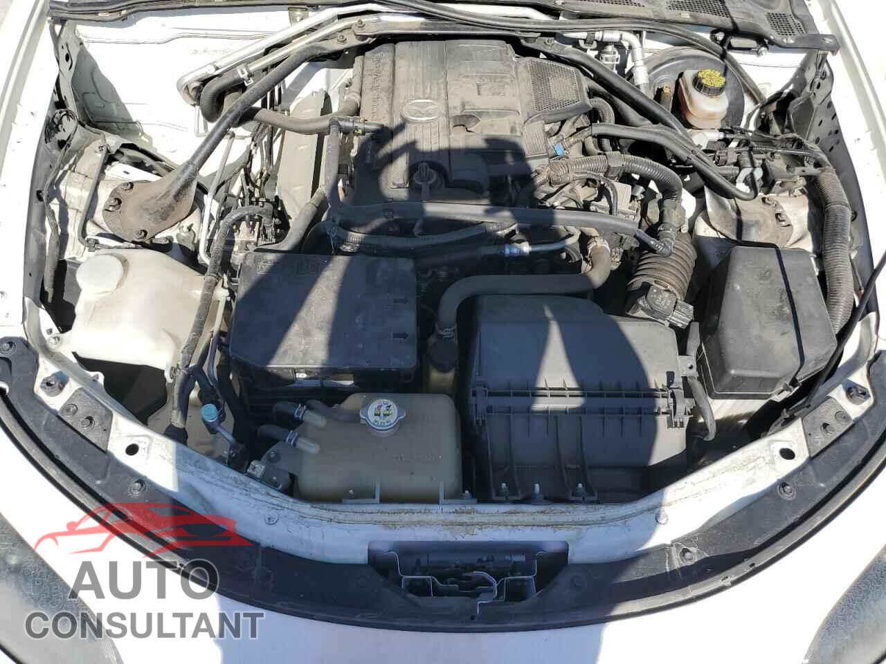 MAZDA MX5 2015 - JM1NC2MF9F0242642