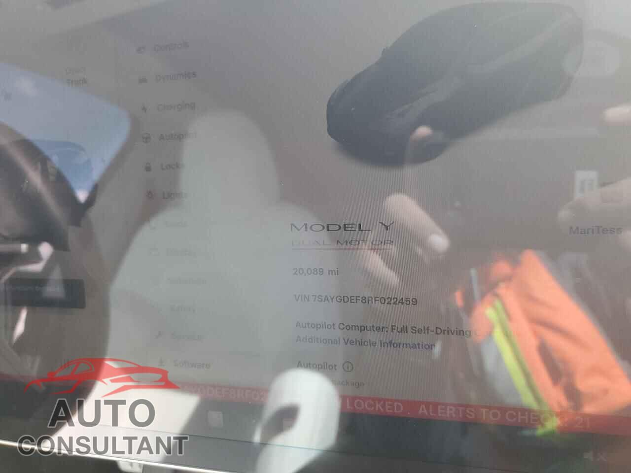 TESLA MODEL Y 2024 - 7SAYGDEF8RF022459