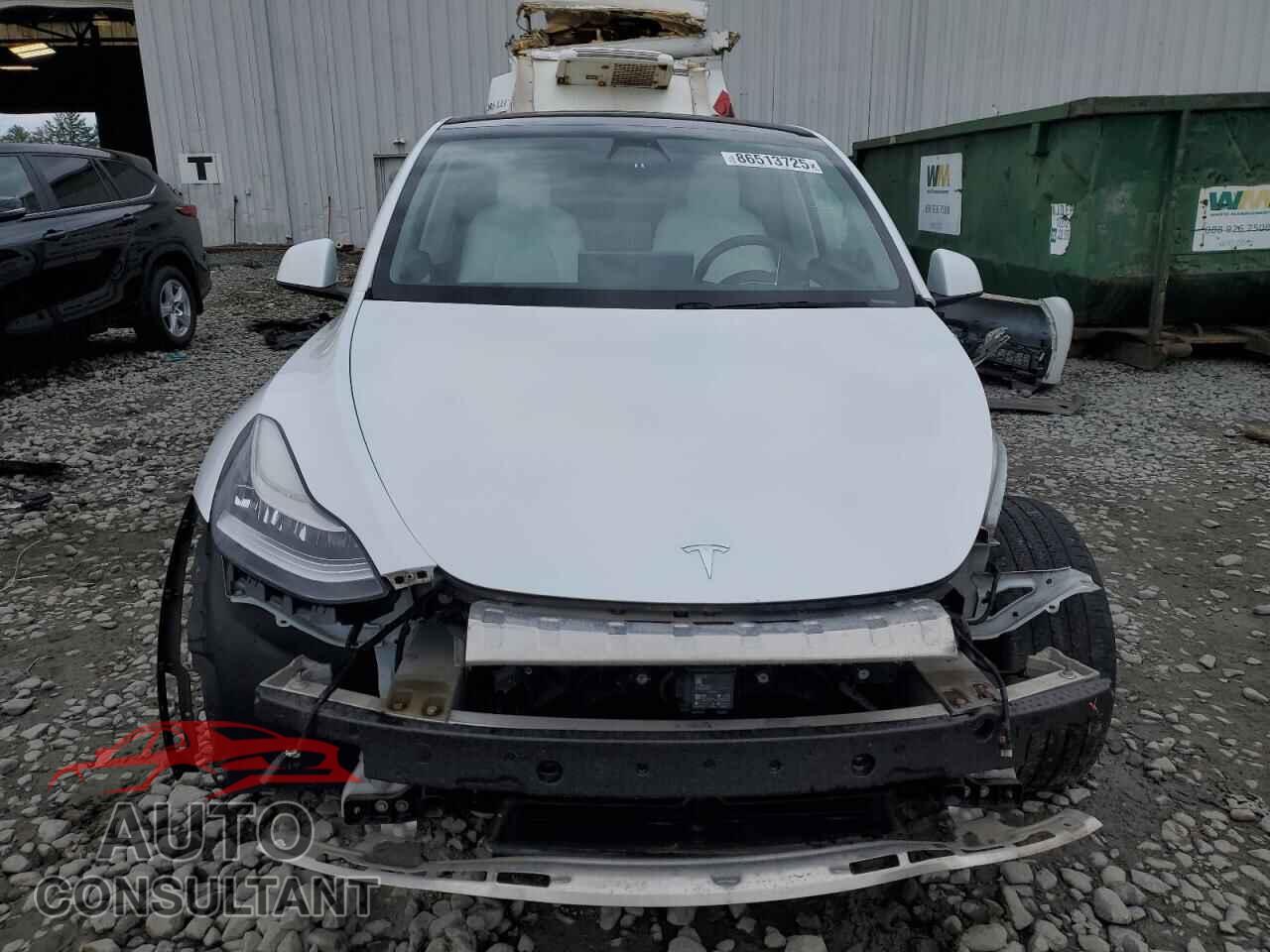 TESLA MODEL Y 2021 - 5YJYGDEE8MF063218