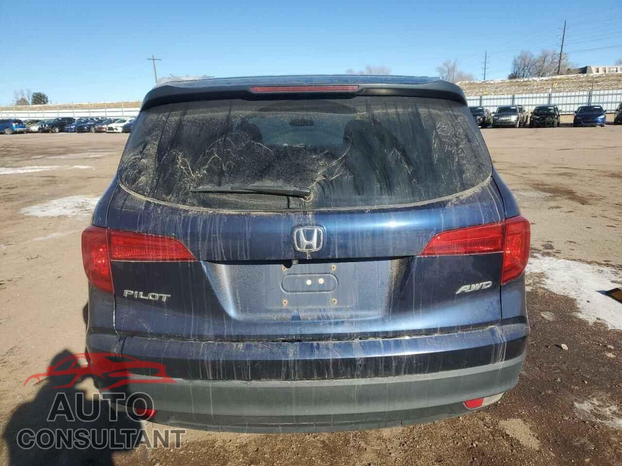 HONDA PILOT 2017 - 5FNYF6H19HB083717