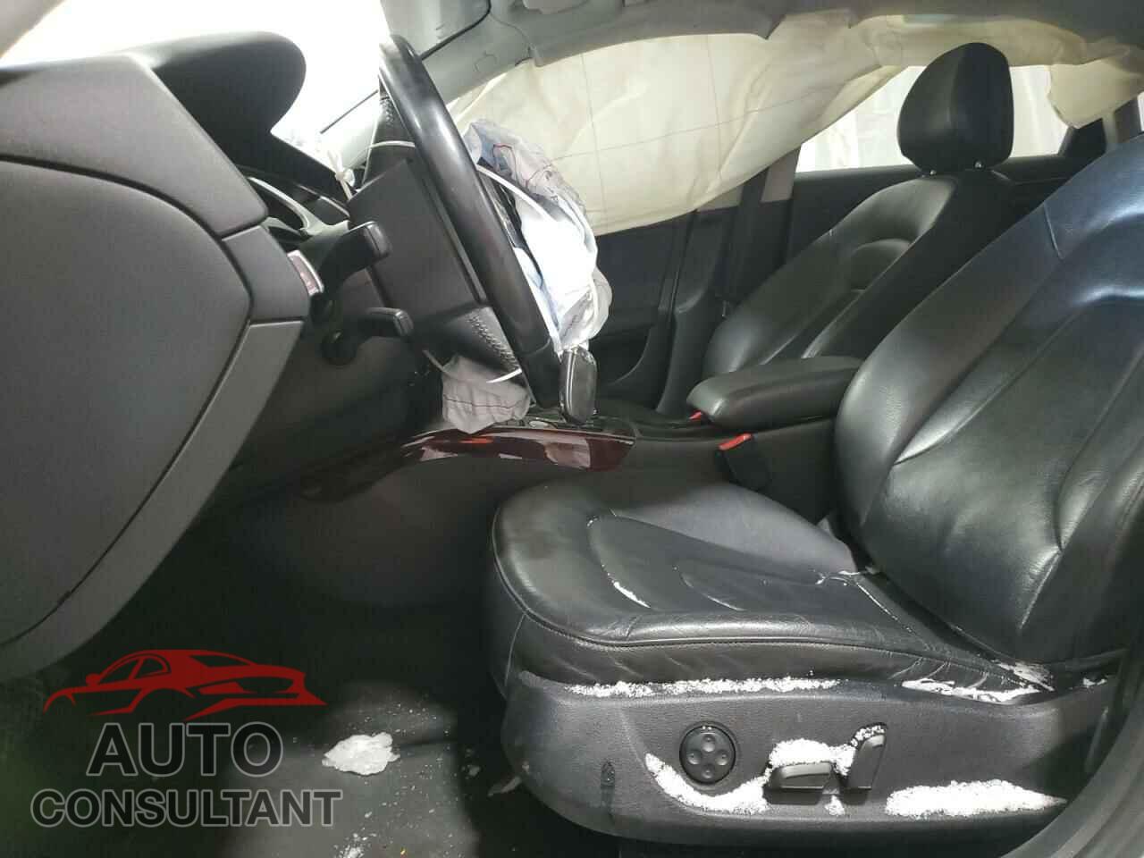 AUDI A4 2012 - WAUFFAFL0CN015957