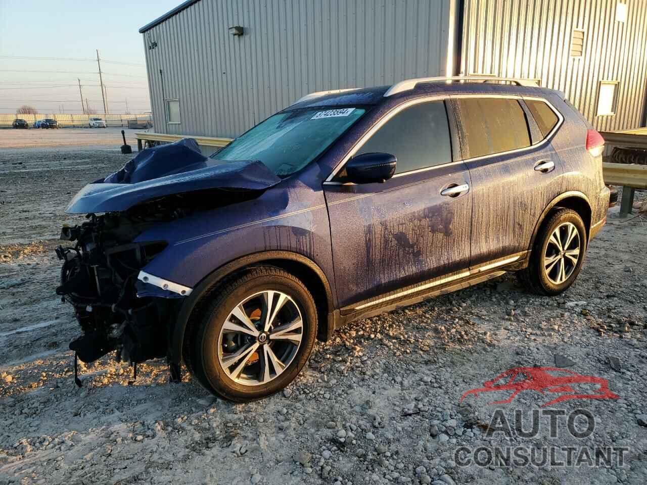 NISSAN ROGUE 2017 - 5N1AT2MT2HC782609