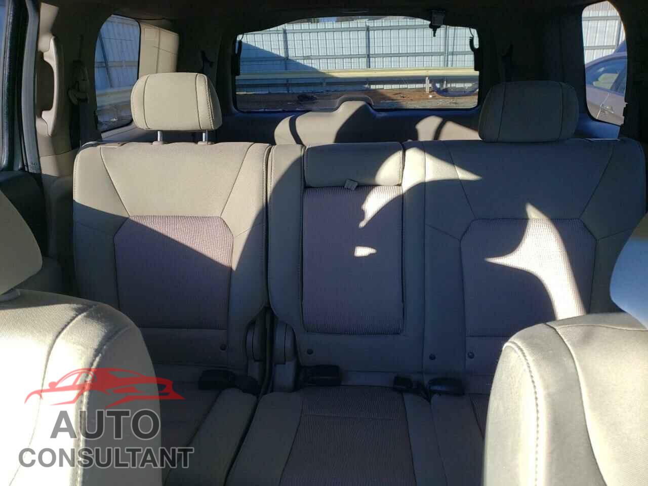 HONDA PILOT 2010 - 5FNYF3H49AB002536