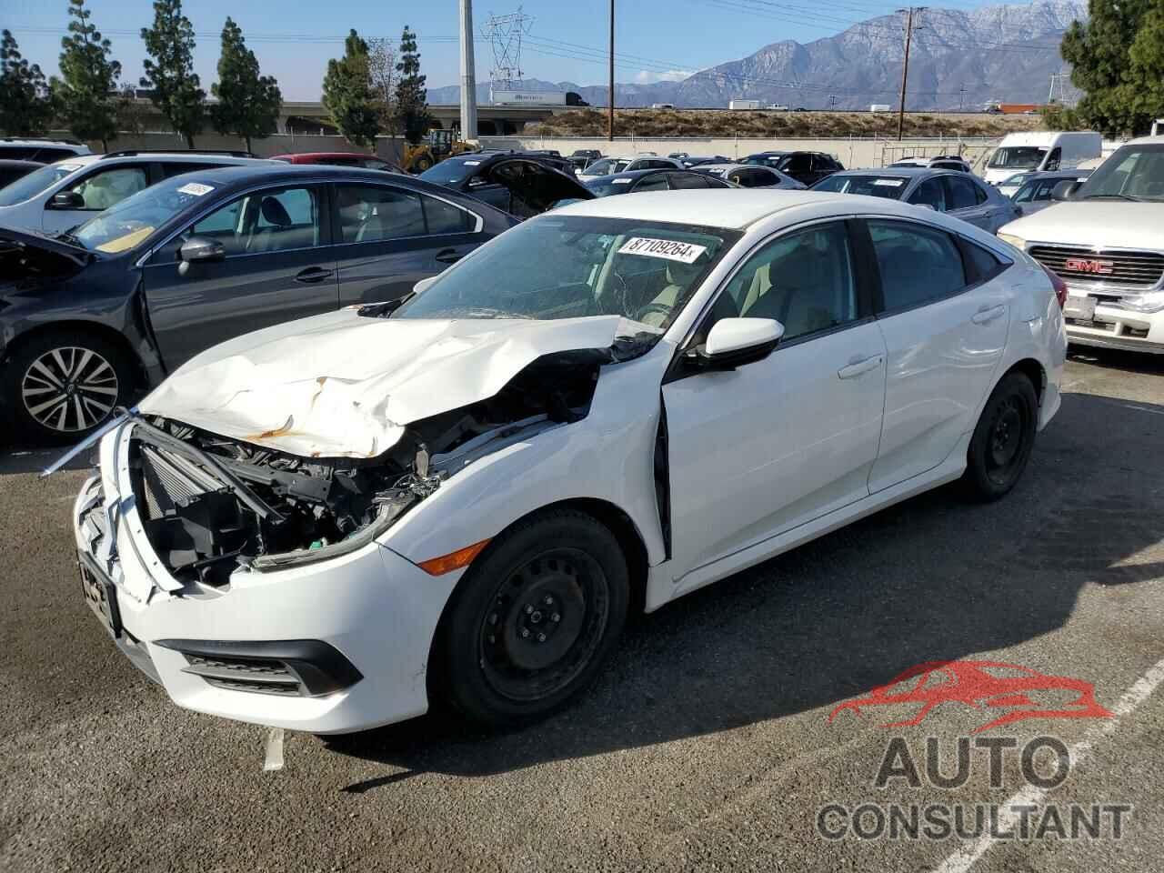 HONDA CIVIC 2018 - 2HGFC2F53JH506615