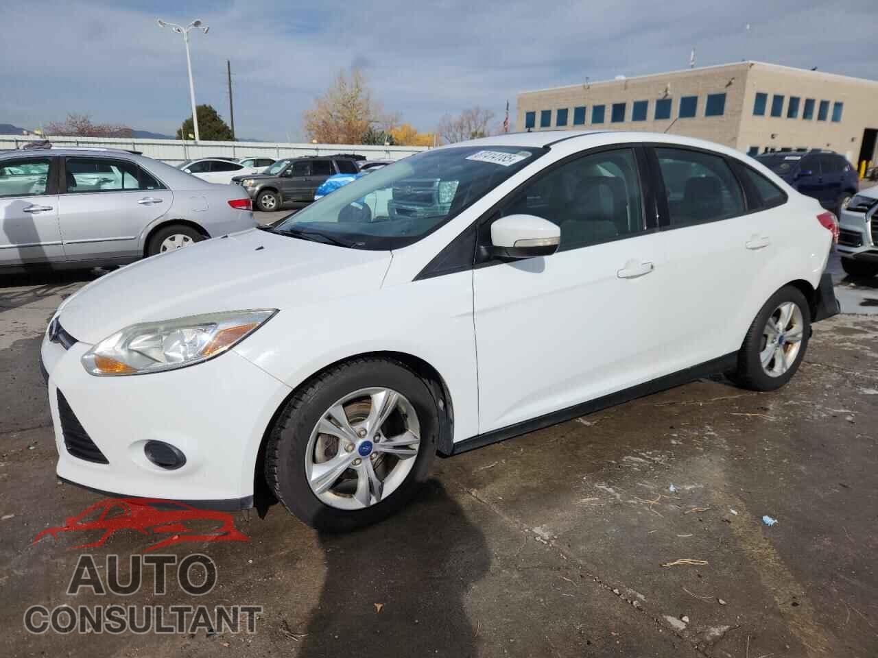 FORD FOCUS 2014 - 1FADP3F21EL143994