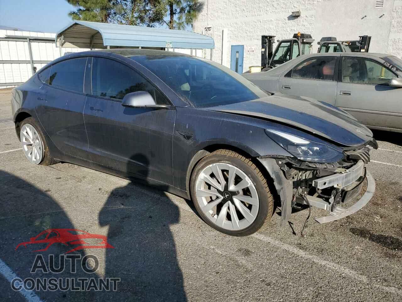 TESLA MODEL 3 2021 - 5YJ3E1EA4MF051868