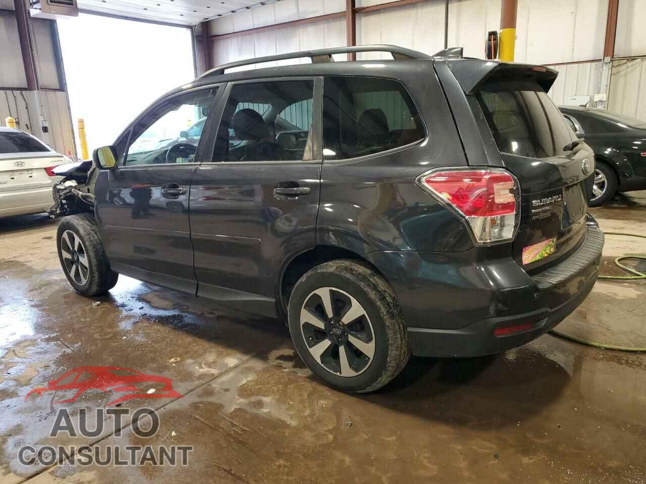 SUBARU FORESTER 2017 - JF2SJAEC8HH572267