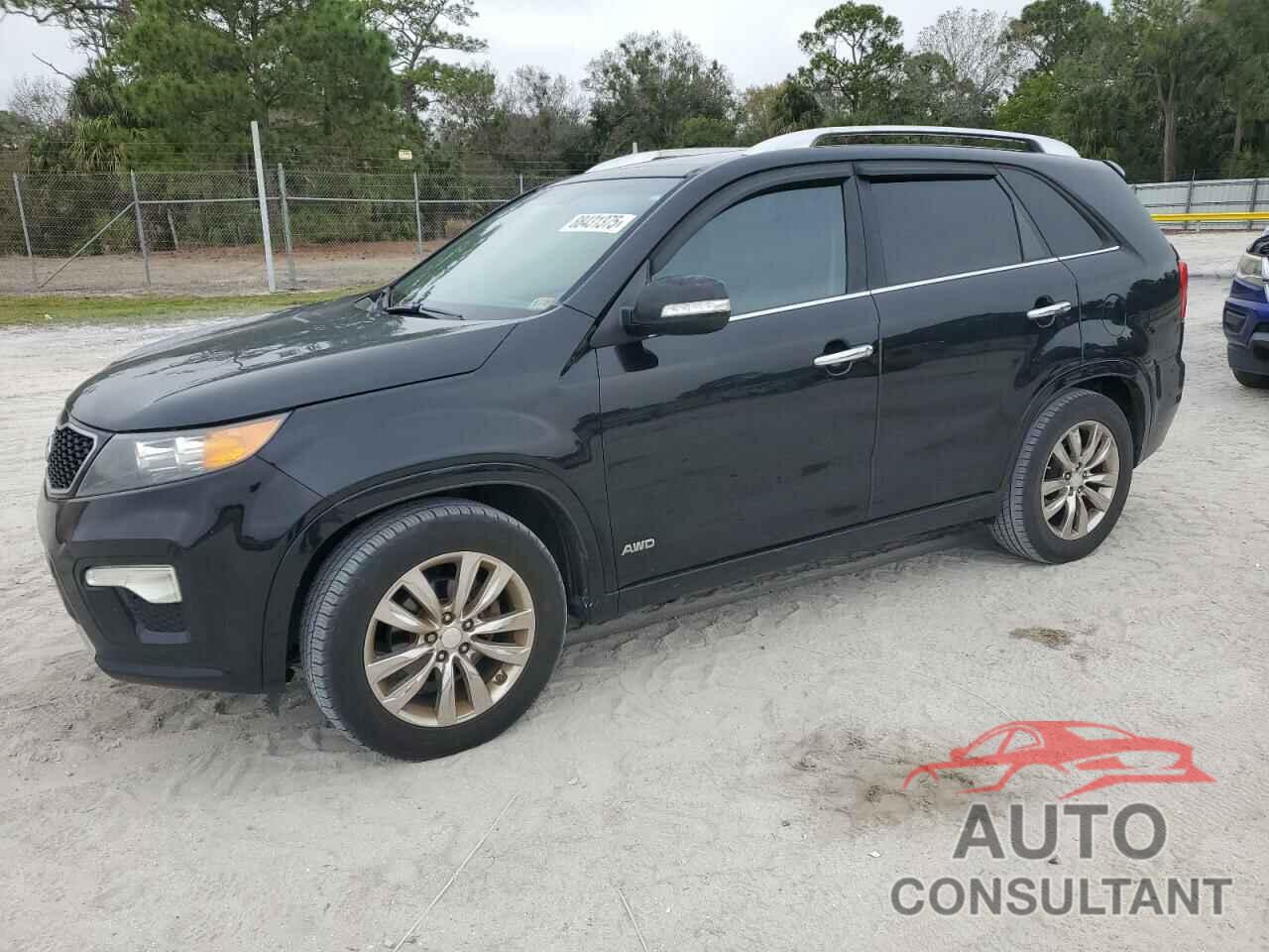 KIA SORENTO 2013 - 5XYKWDA29DG374878