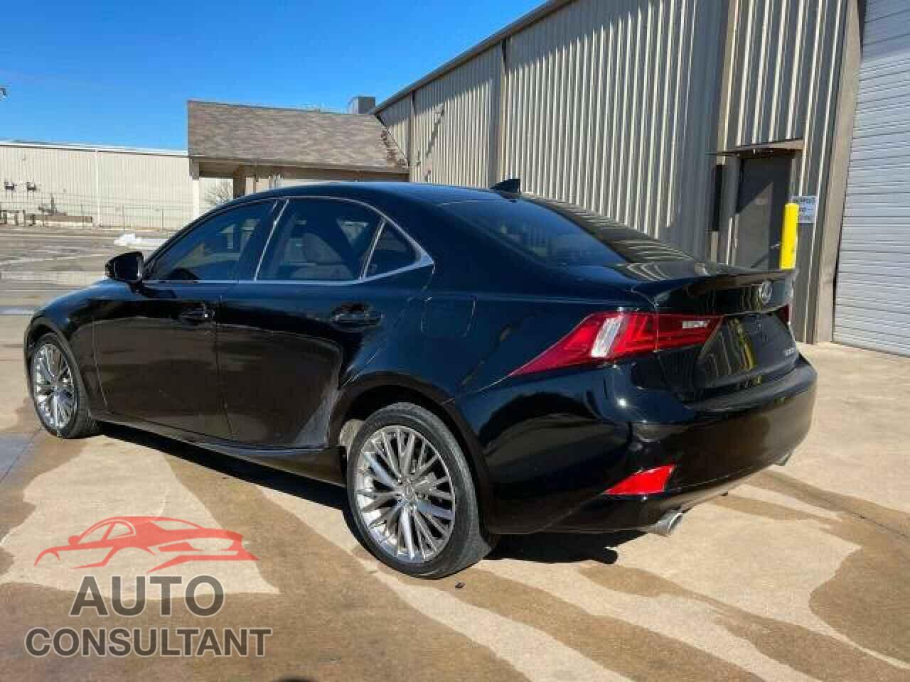 LEXUS IS 2015 - JTHBF1D21F5056760