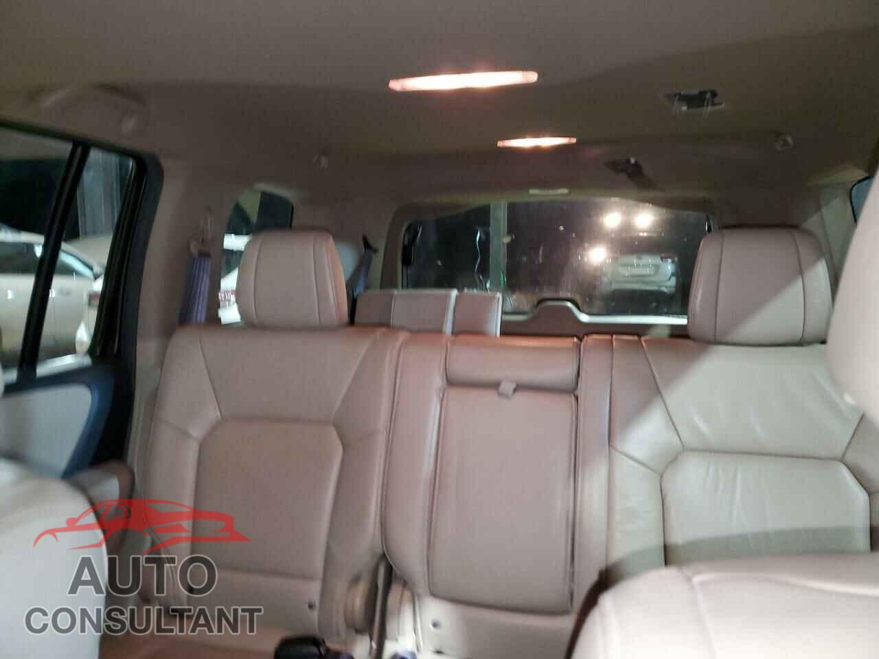 HONDA PILOT 2013 - 5FNYF4H52DB072477