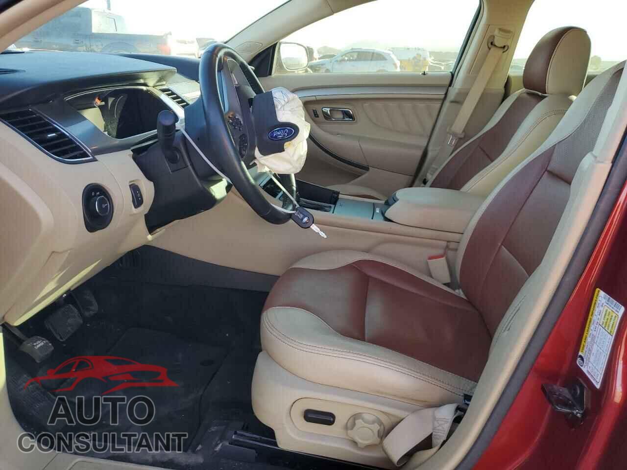 FORD TAURUS 2017 - 1FAHP2E81HG118849