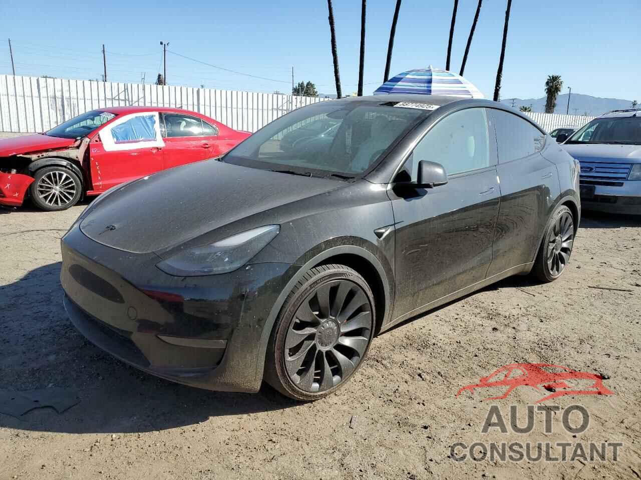 TESLA MODEL Y 2023 - 7SAYGDEF2PF852075