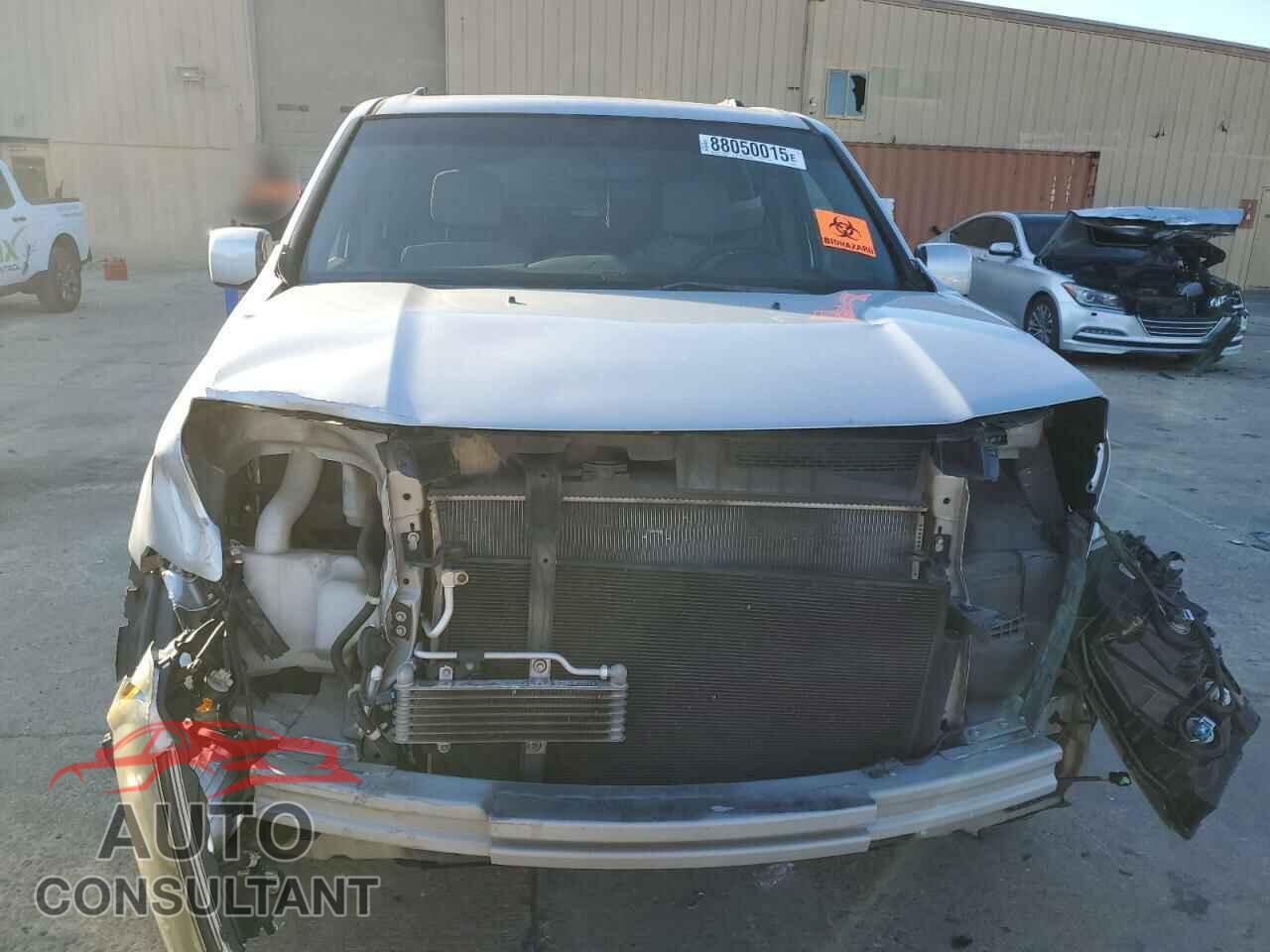 HONDA PILOT 2011 - 5FNYF3H44BB056554