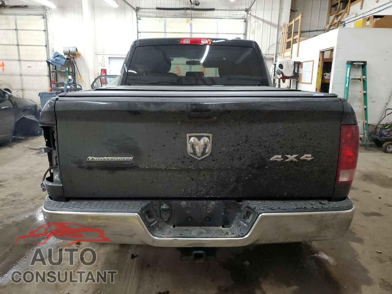 DODGE RAM 1500 2012 - 1C6RD7LT6CS127989