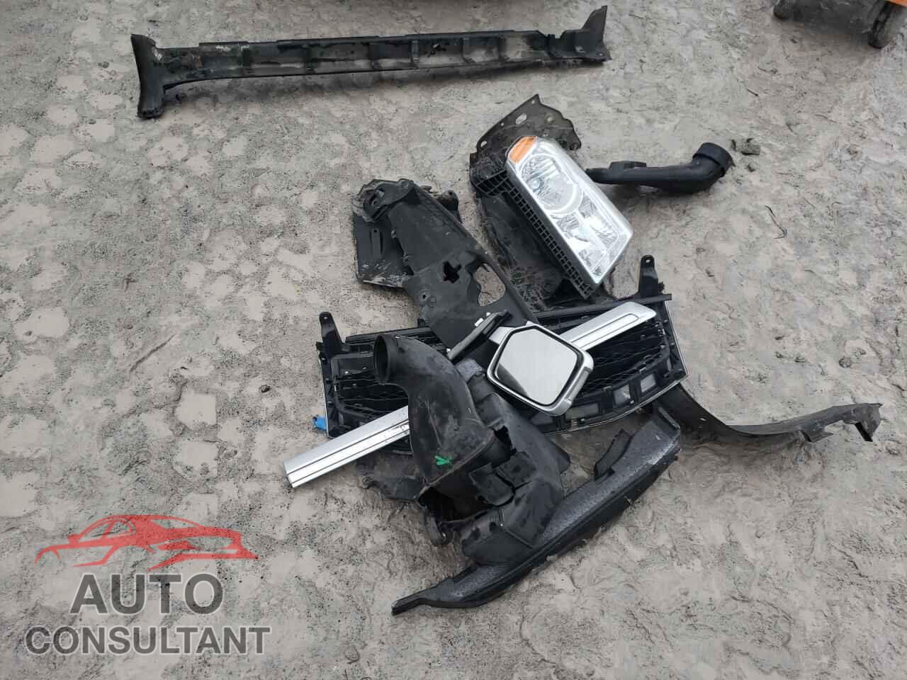 HONDA PILOT 2015 - 5FNYF4H93FB035220