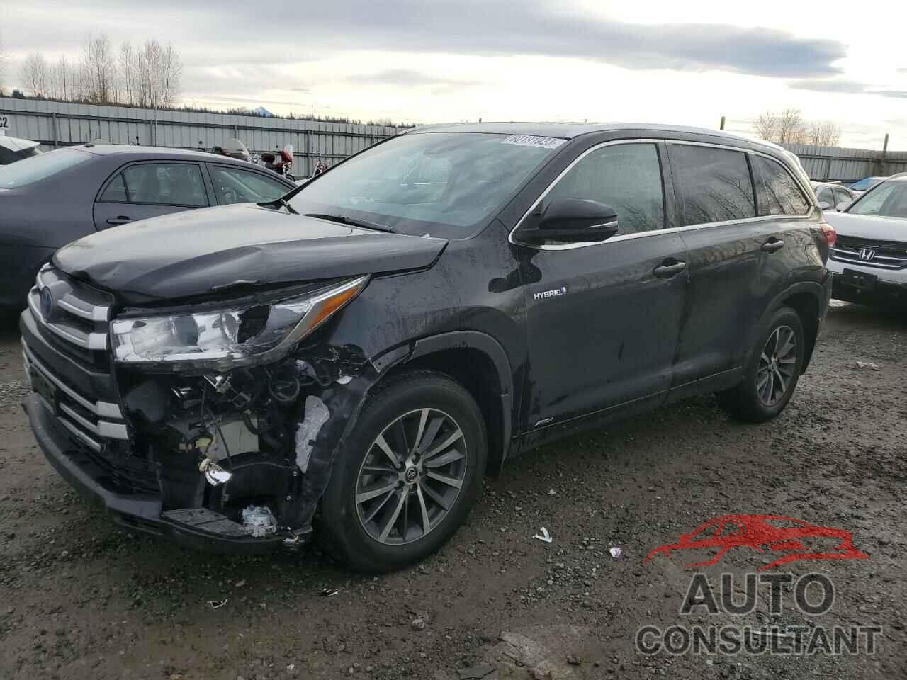 TOYOTA HIGHLANDER 2018 - 5TDJGRFH7JS049311