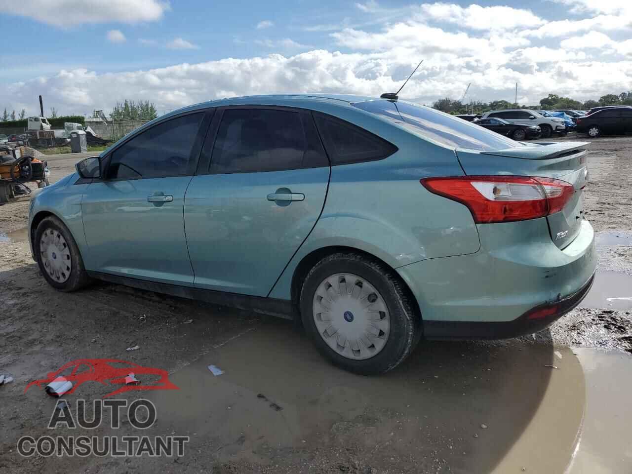 FORD FOCUS 2012 - 1FAHP3F22CL282546