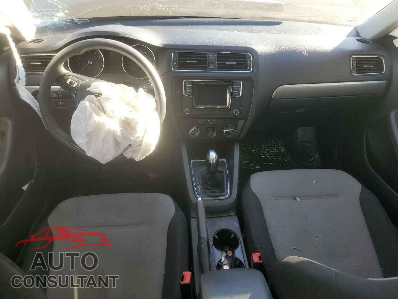 VOLKSWAGEN JETTA 2017 - 3VW2B7AJ0HM251500