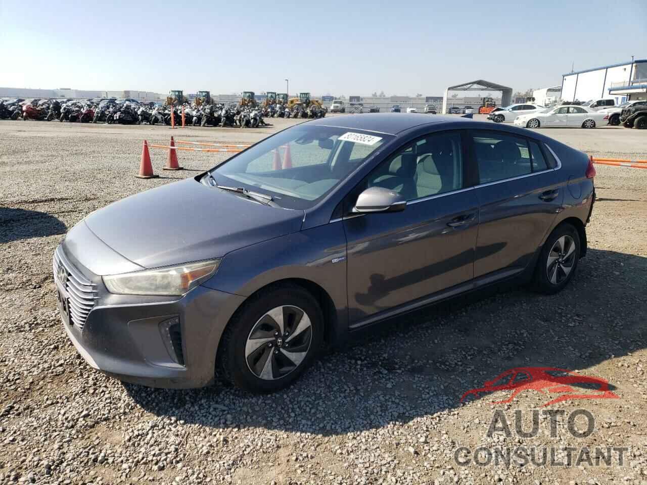 HYUNDAI IONIQ 2017 - KMHC75LC2HU047039