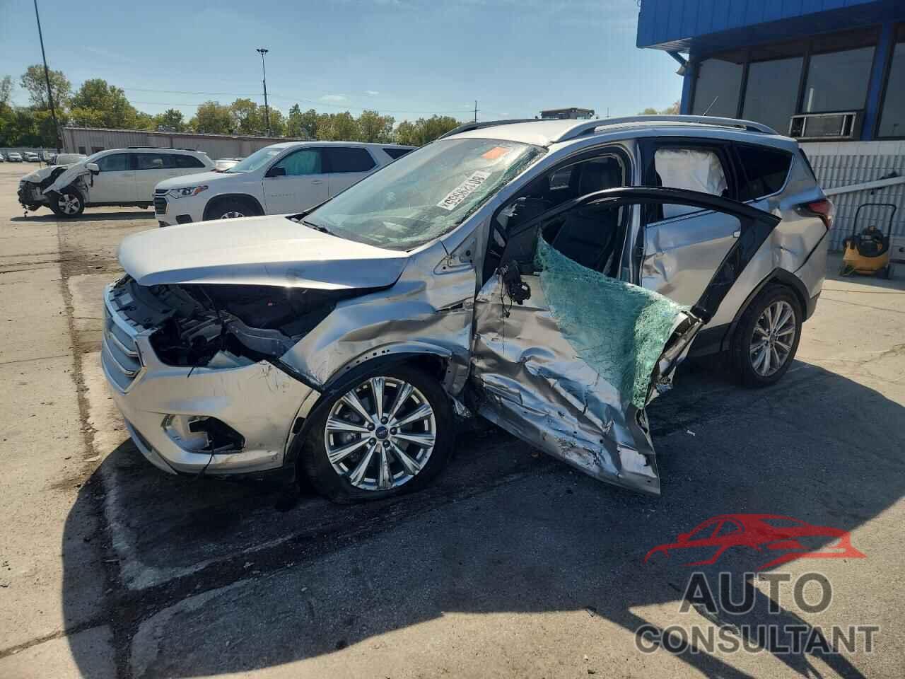FORD ESCAPE 2017 - 1FMCU9JD6HUC86315