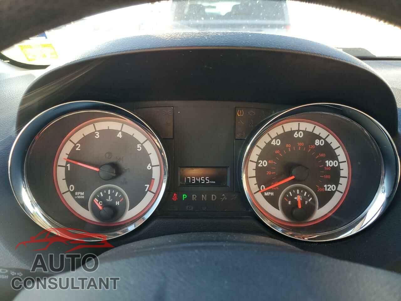 DODGE CARAVAN 2011 - 2D4RN3DG9BR635439