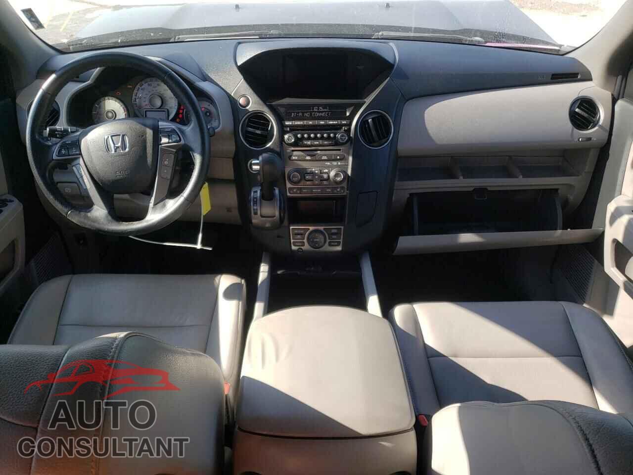 HONDA PILOT 2013 - 5FNYF4H95DB075280