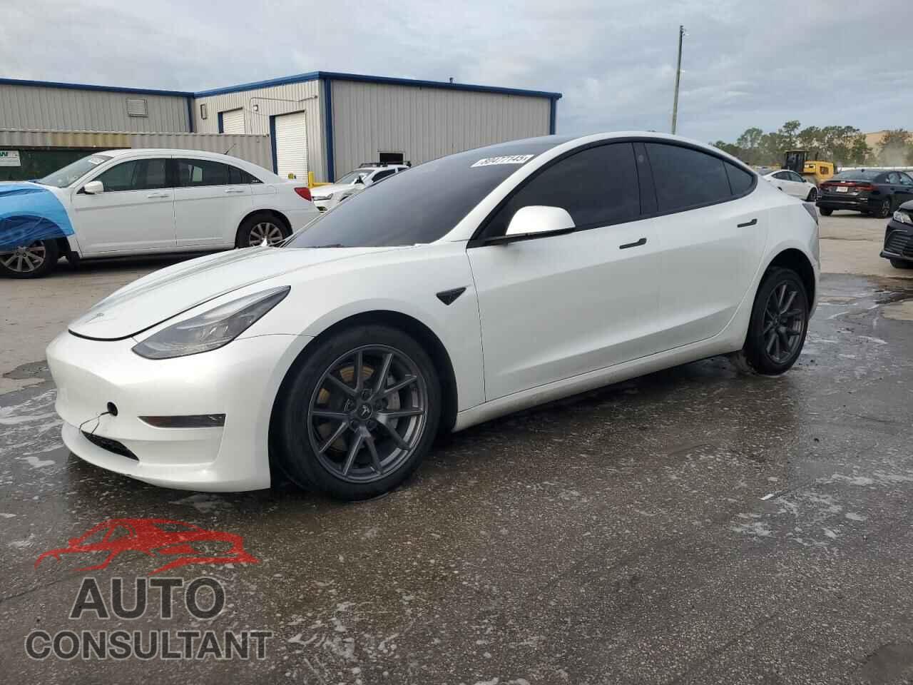 TESLA MODEL 3 2023 - 5YJ3E1EAXPF510082