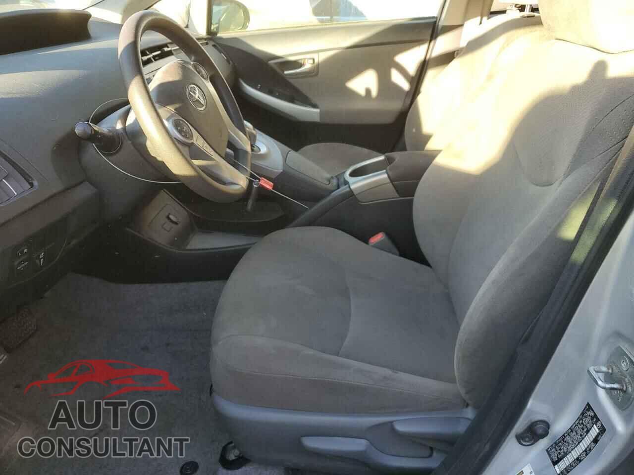 TOYOTA PRIUS 2015 - JTDKN3DU6F0427636