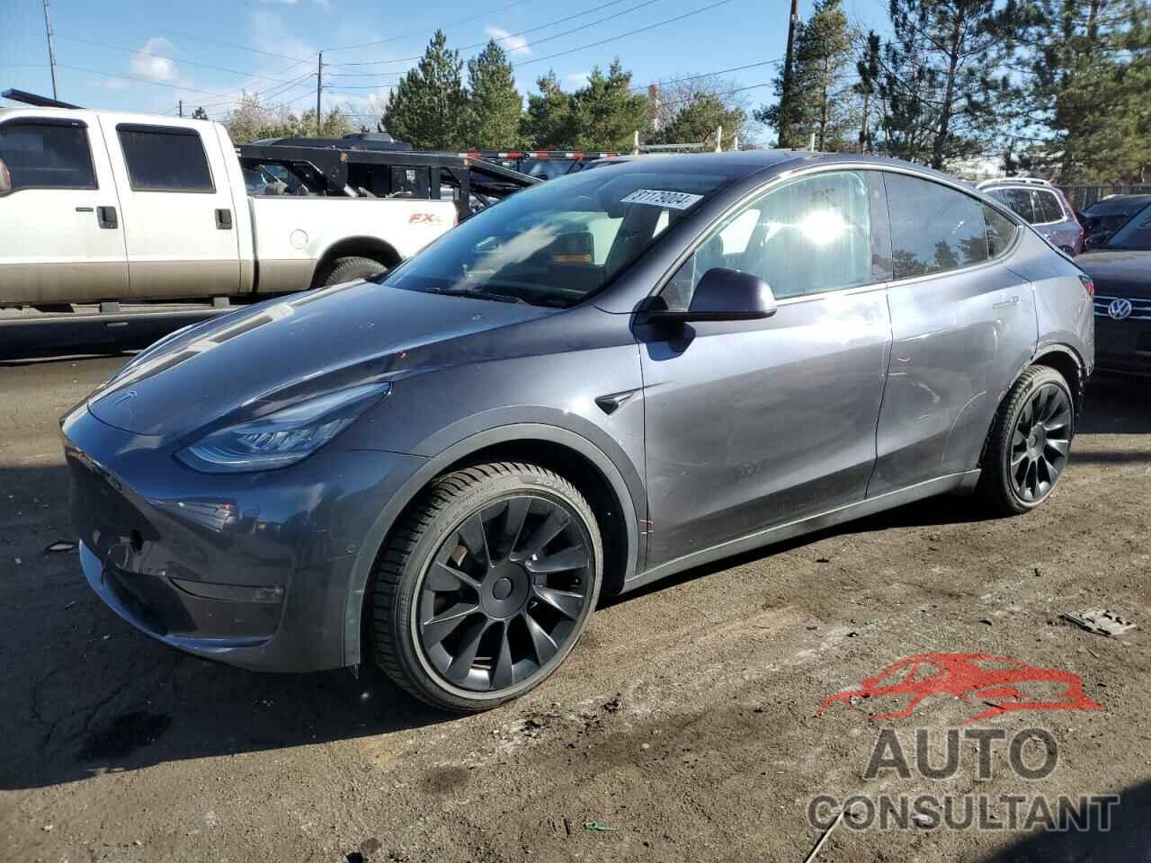 TESLA MODEL Y 2021 - 5YJYGDEE8MF092413