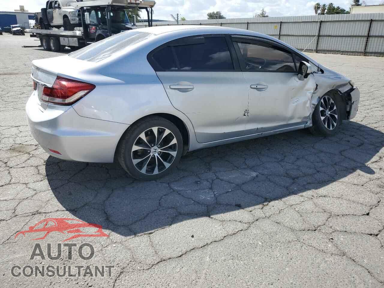 HONDA CIVIC 2015 - 19XFB2F80FE216900