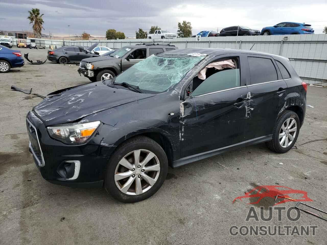 MITSUBISHI OUTLANDER 2015 - 4A4AR4AU7FE032564