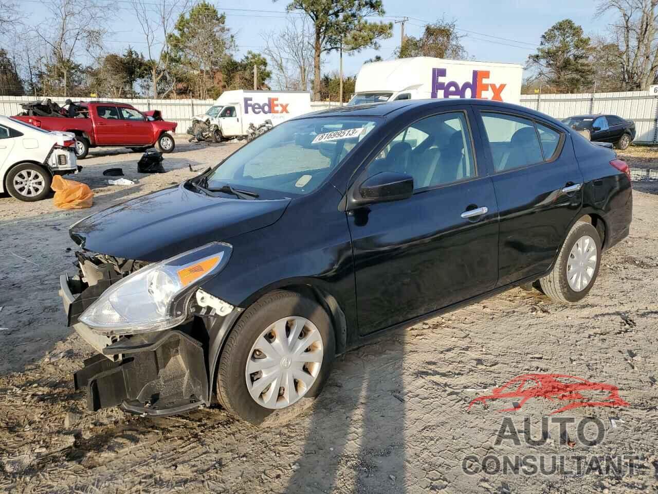 NISSAN VERSA 2019 - 3N1CN7AP5KL839069