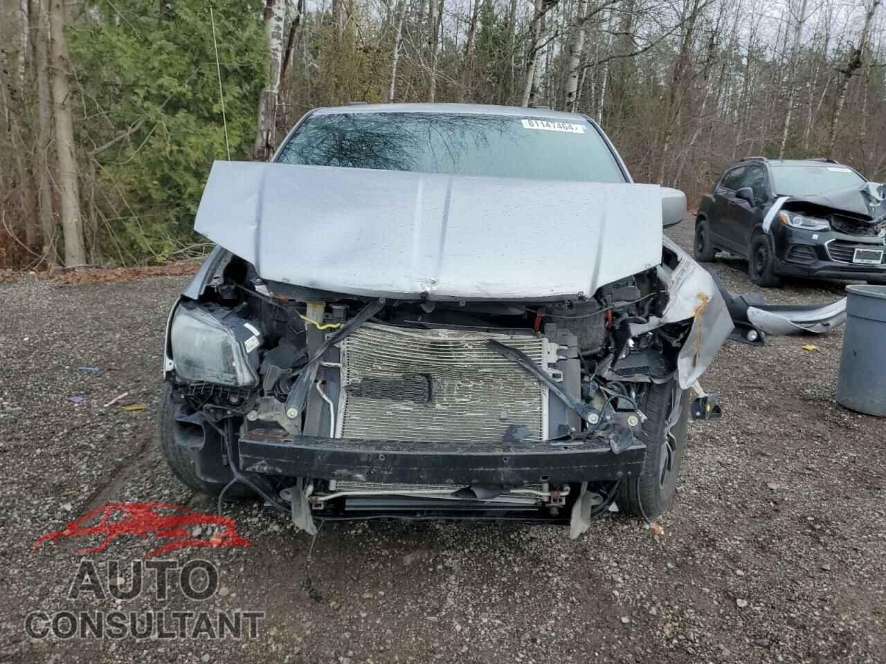 DODGE CARAVAN 2015 - 2C4RDGEG6FR568343