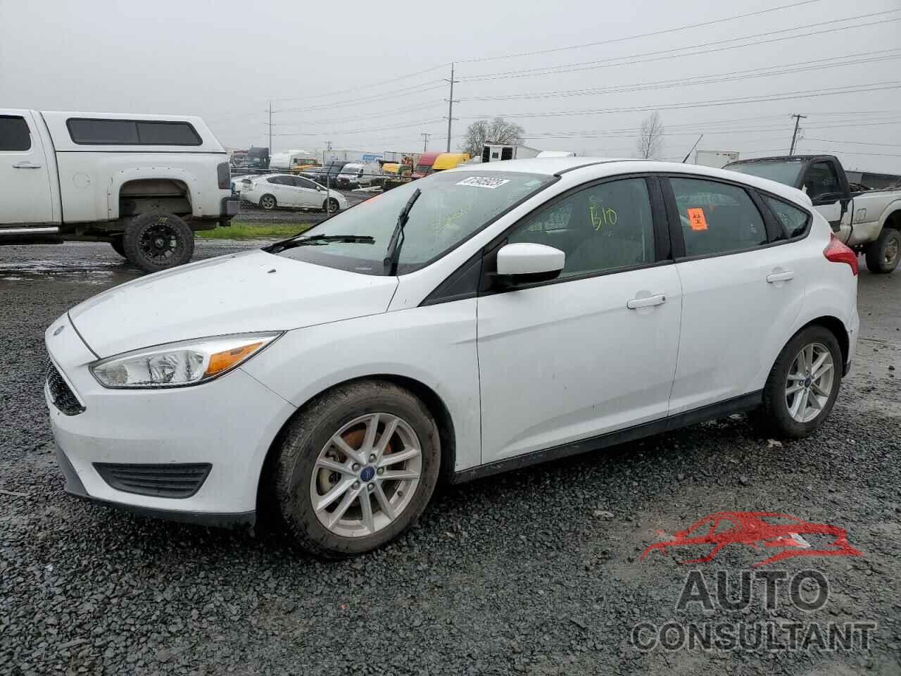 FORD FOCUS 2018 - 1FADP3K26JL252290