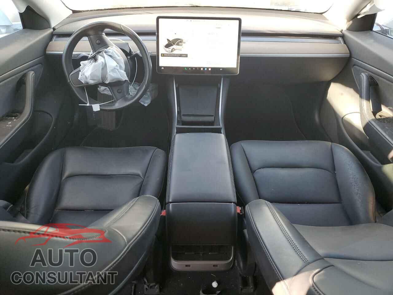 TESLA MODEL 3 2018 - 5YJ3E1EA9JF108237