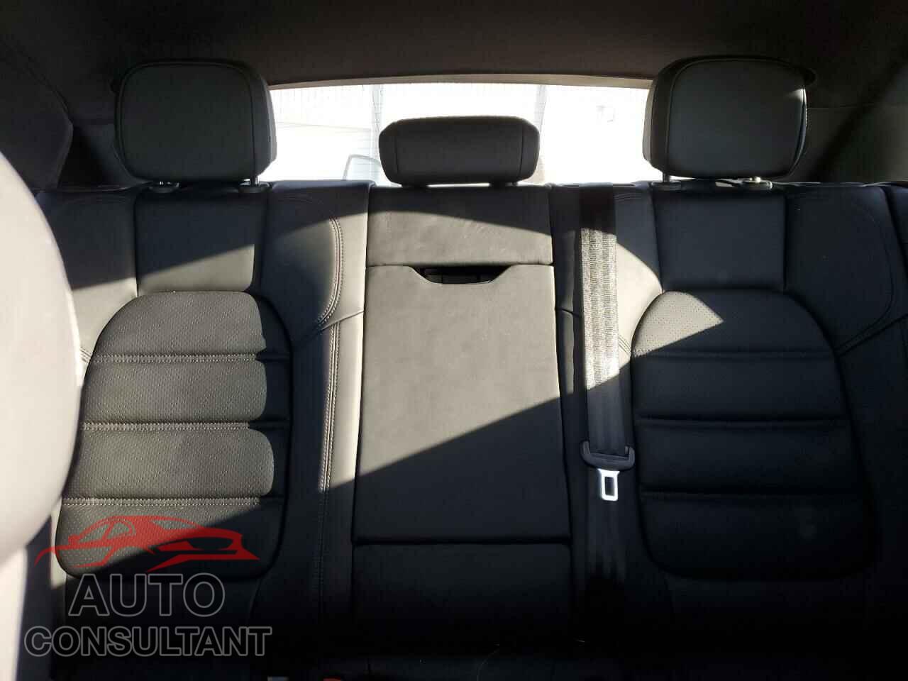 PORSCHE MACAN 2021 - WP1AA2A59MLB00608