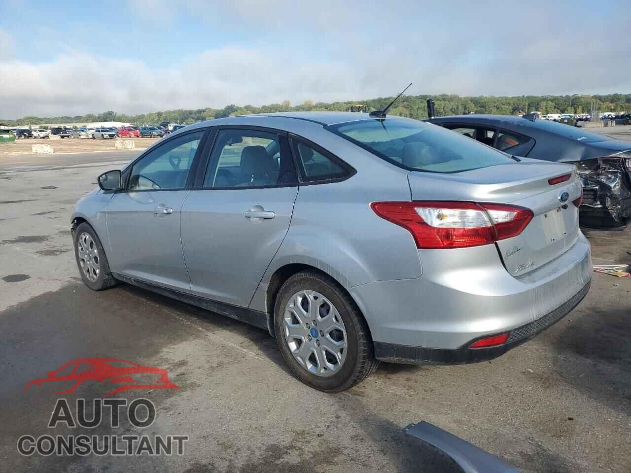 FORD FOCUS 2012 - 1FAHP3F29CL130196