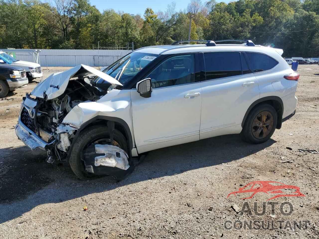 TOYOTA HIGHLANDER 2022 - 5TDAARAH5NS509743