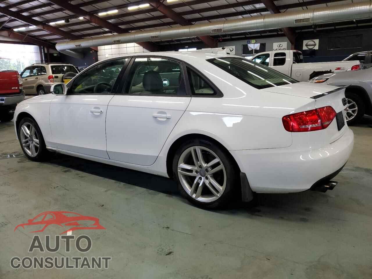 AUDI A4 2010 - WAUBFCFL2AN057974