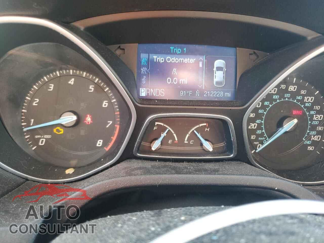FORD FOCUS 2012 - 1FAHP3K2XCL420744