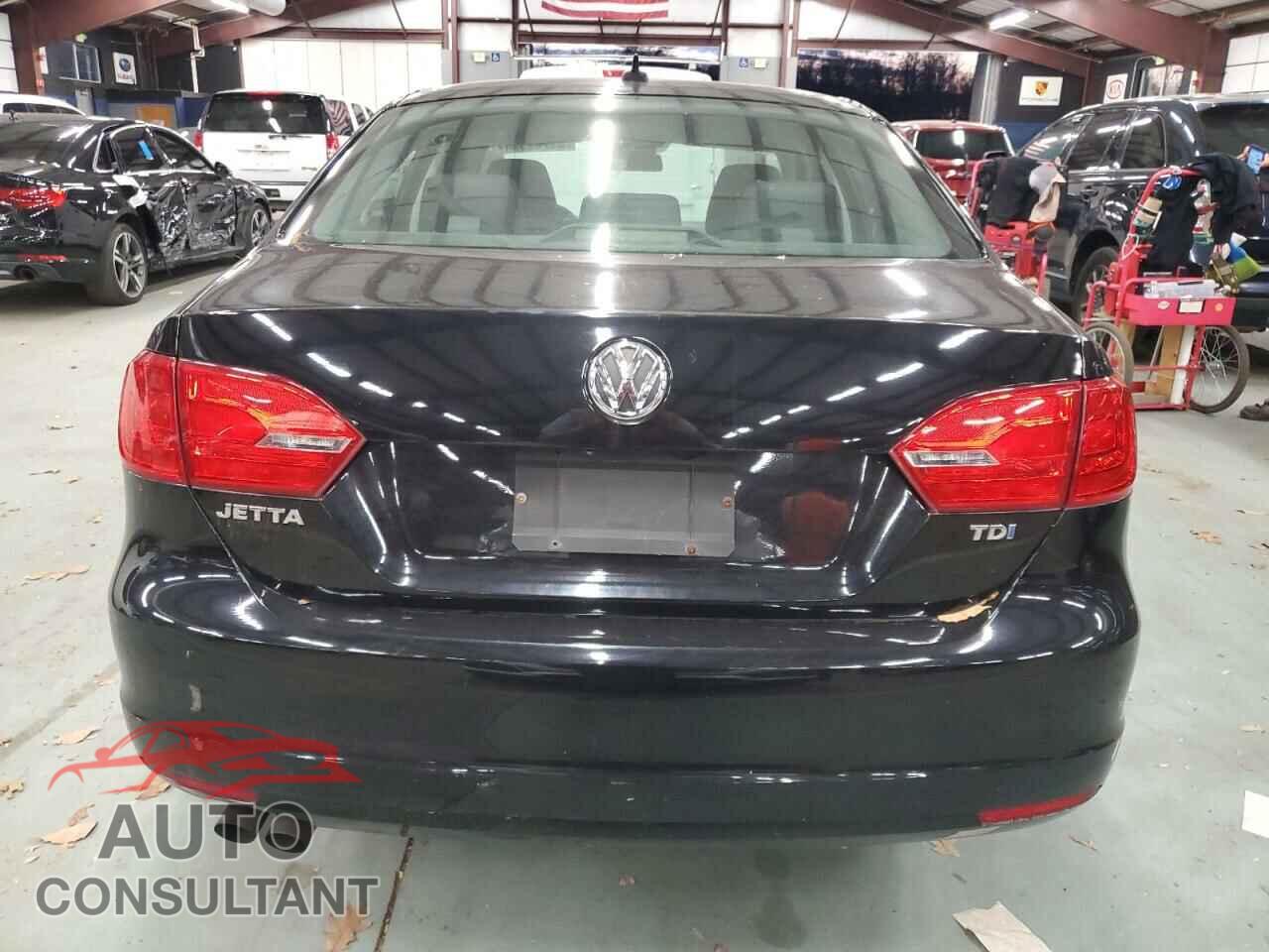 VOLKSWAGEN JETTA 2012 - 3VWLL7AJ2CM033942