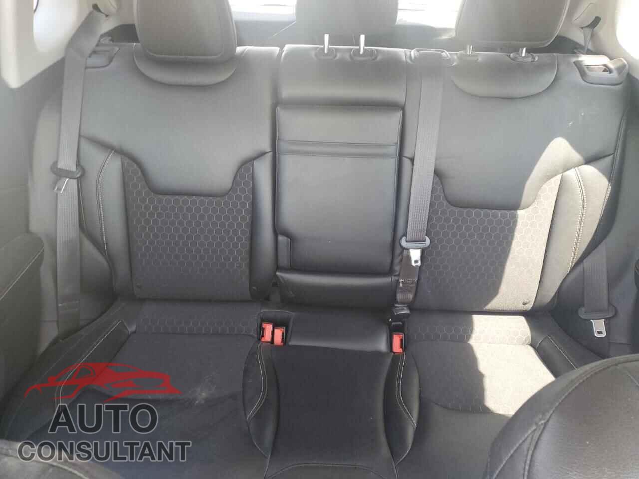 JEEP COMPASS 2018 - 3C4NJDBB2JT282980
