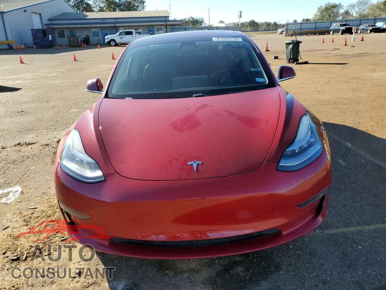 TESLA MODEL 3 2018 - 5YJ3E1EA8JF049553