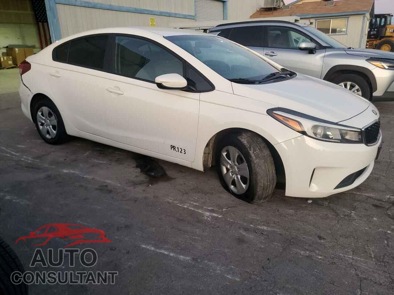 KIA FORTE 2017 - 3KPFK4A79HE059073