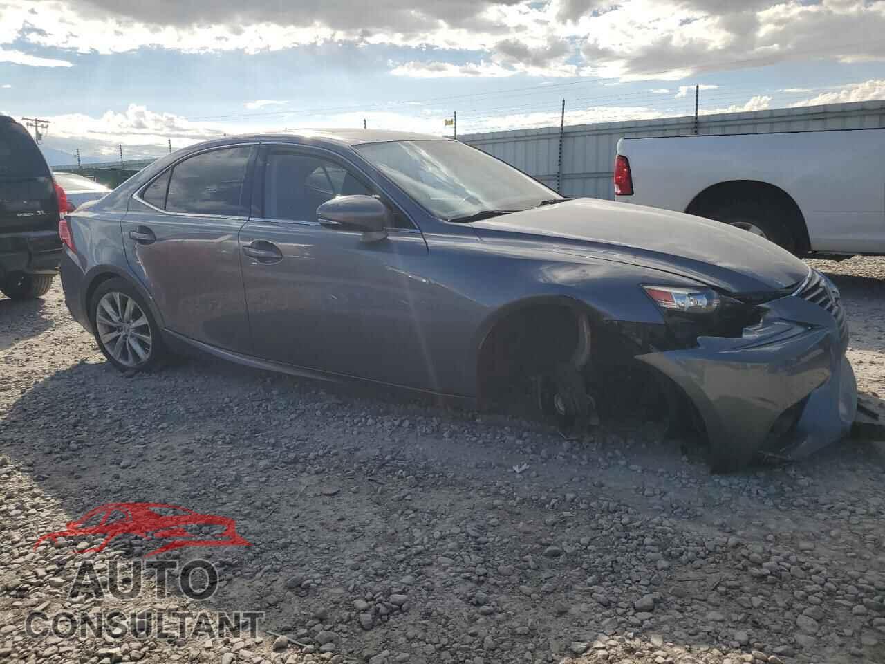 LEXUS IS 2015 - JTHCF1D26F5027064