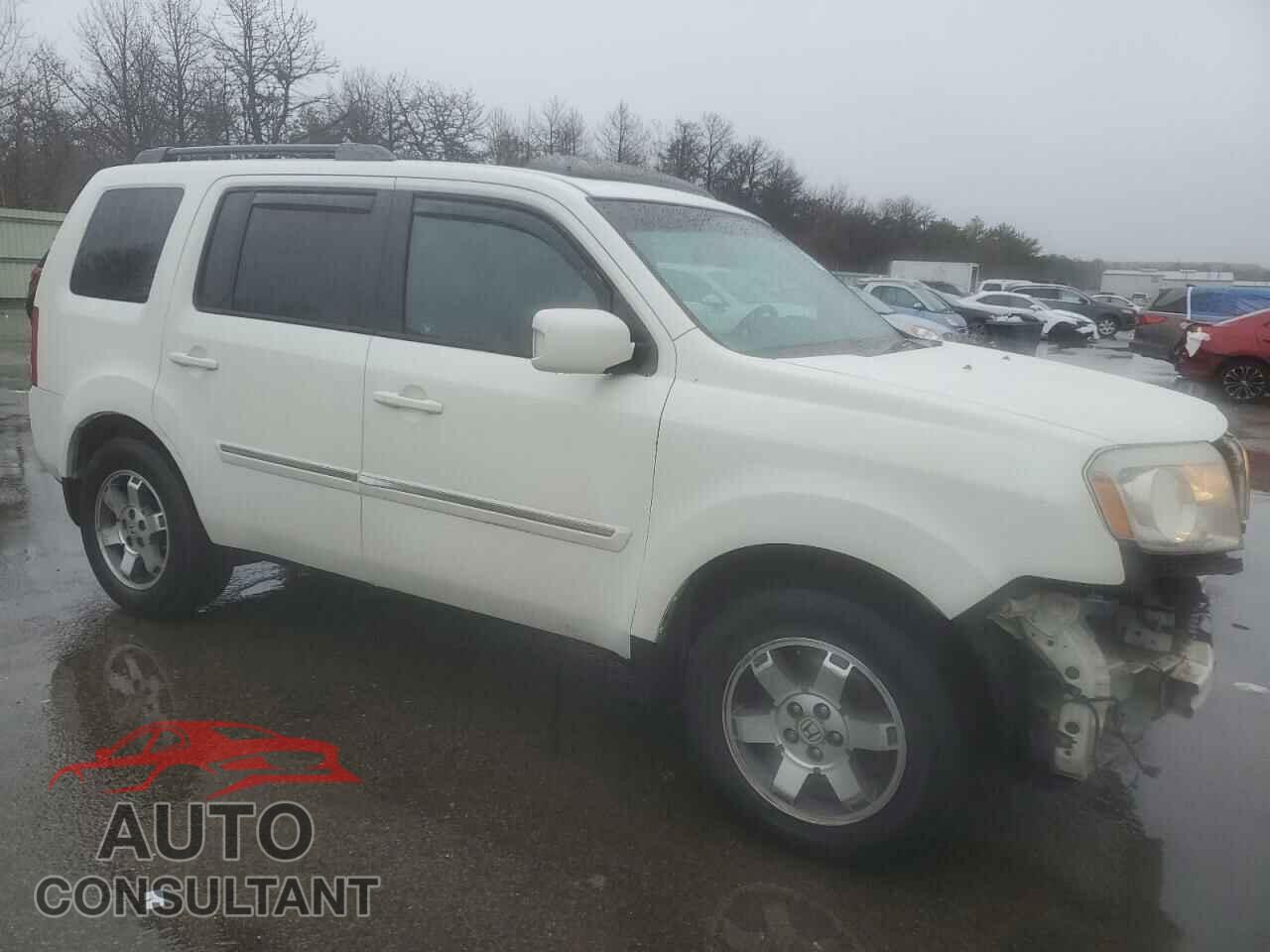 HONDA PILOT 2011 - 5FNYF4H93BB083892