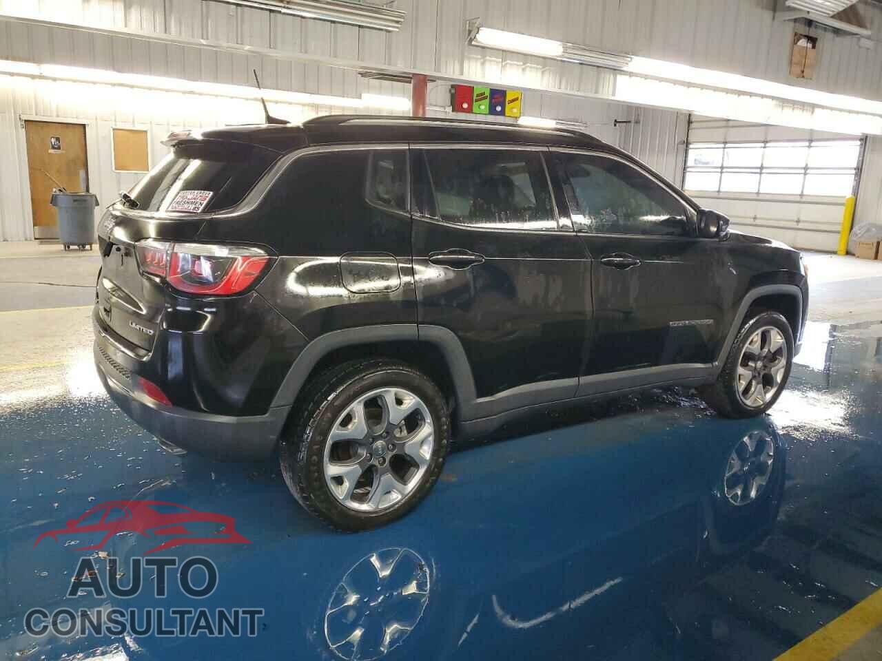 JEEP COMPASS 2018 - 3C4NJDCB1JT101236