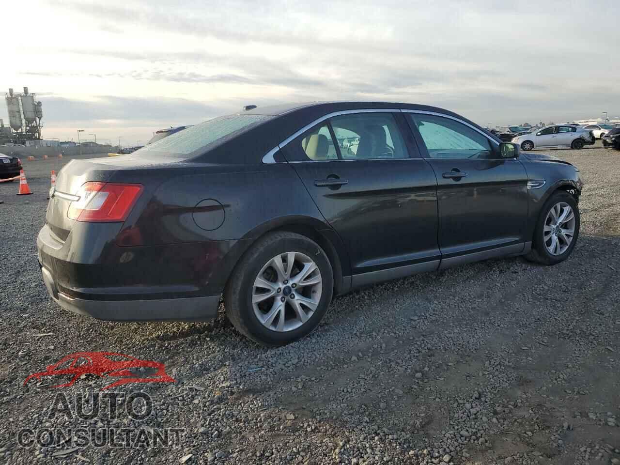FORD TAURUS 2011 - 1FAHP2DW2BG139555