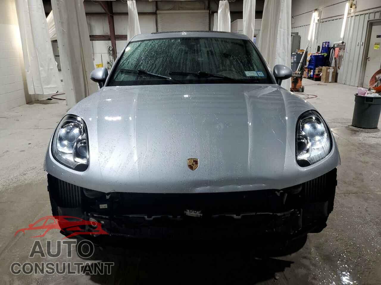 PORSCHE MACAN 2015 - WP1AB2A52FLB43347