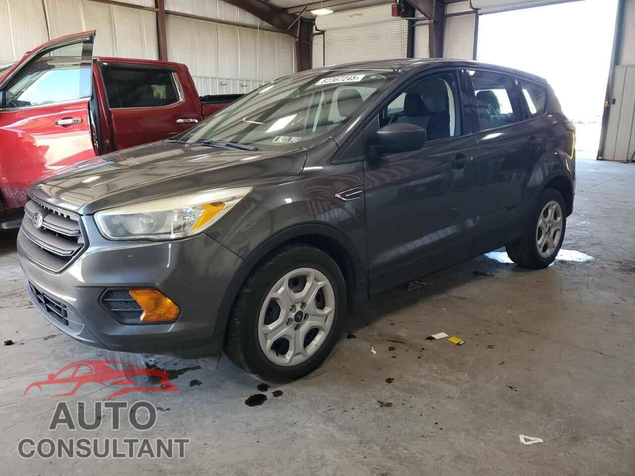 FORD ESCAPE 2017 - 1FMCU0F77HUD37268